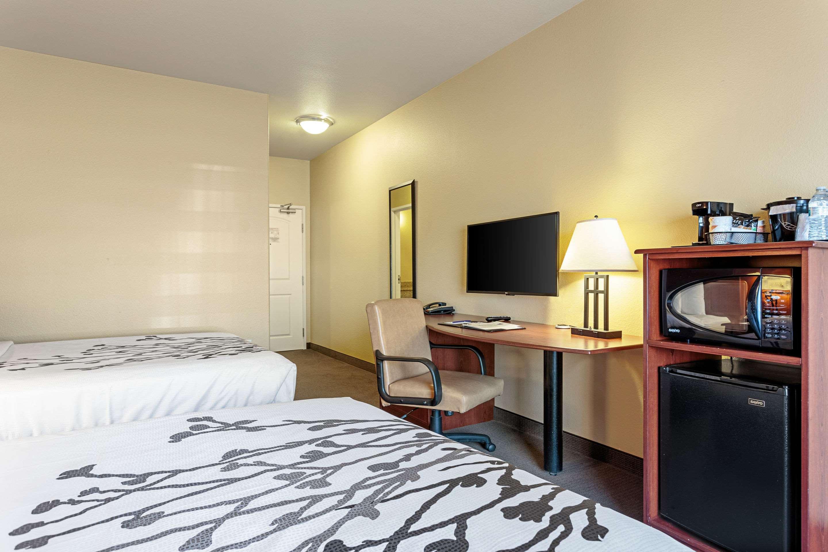 Sleep Inn & Suites Tyler South Exterior photo